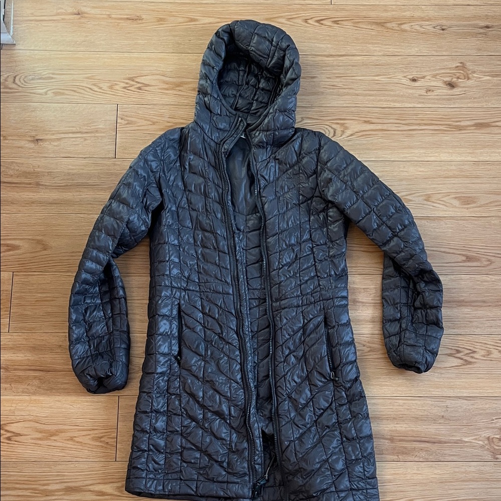 The North Face Women's Charcoal Quilted Puffer Jacket